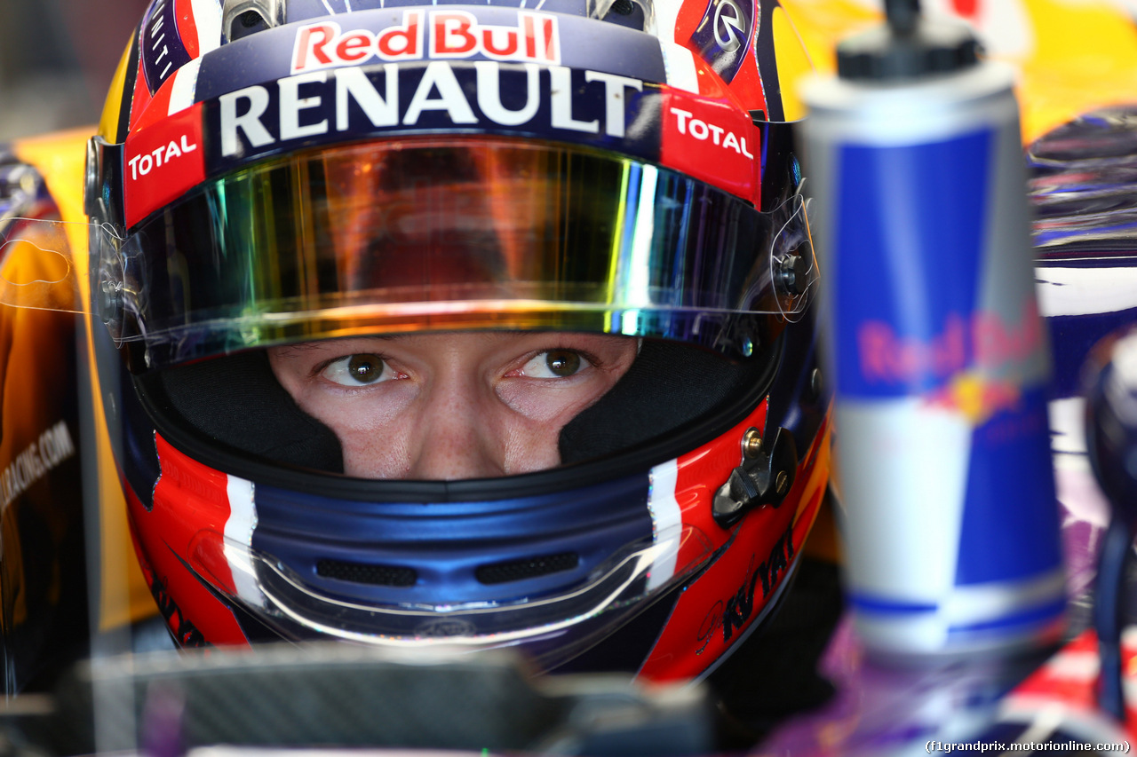 GP GRAN BRETAGNA, 03.07.2015 - Prove Libere 1, Daniil Kvyat (RUS) Red Bull Racing RB11