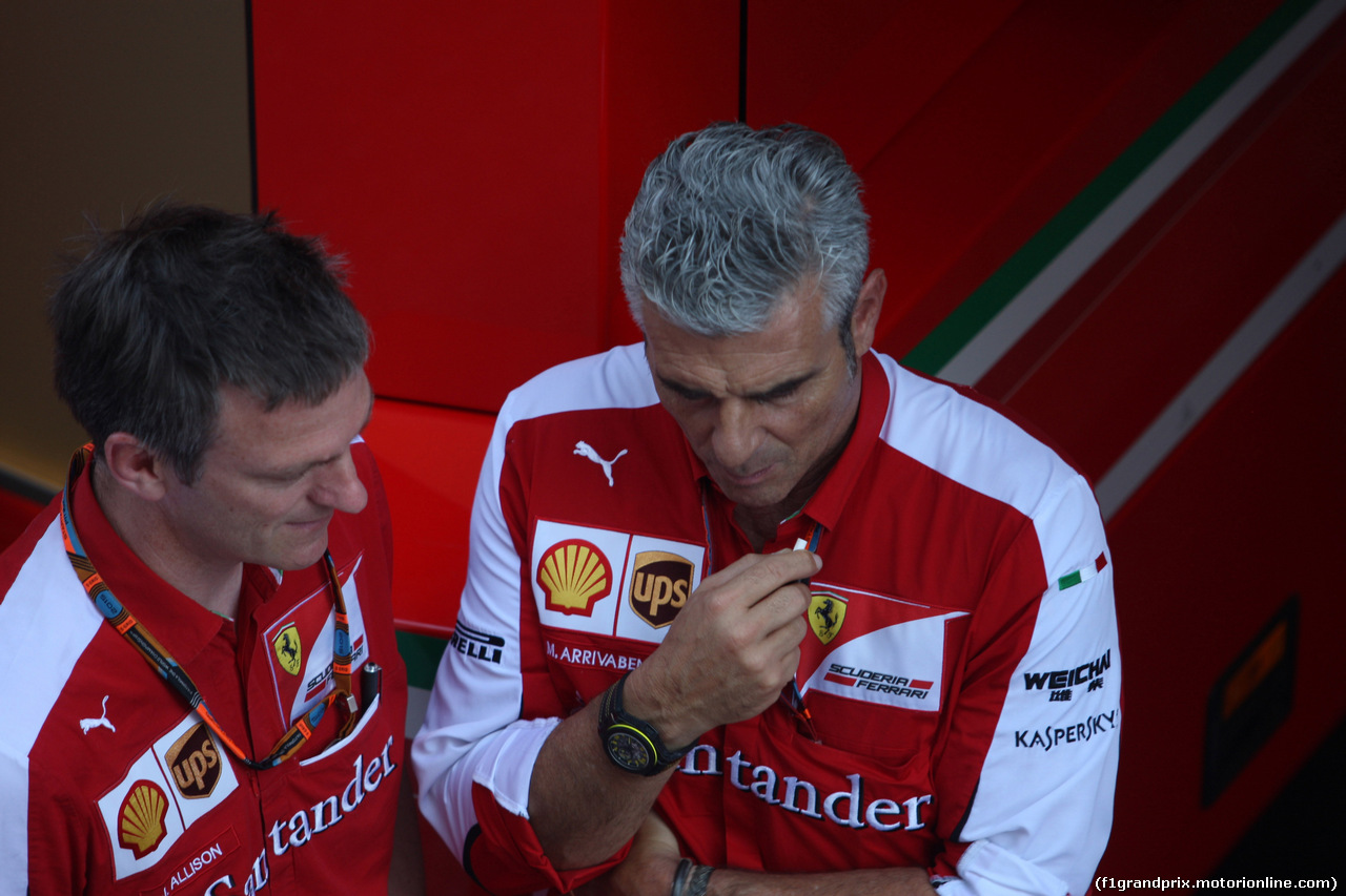 GP ITALIA, 06.09.2015 - Gara, James Allison (GBR) Ferrari Chassis Technical Director  e Maurizio Arrivabene (ITA) Ferrari Team Principal