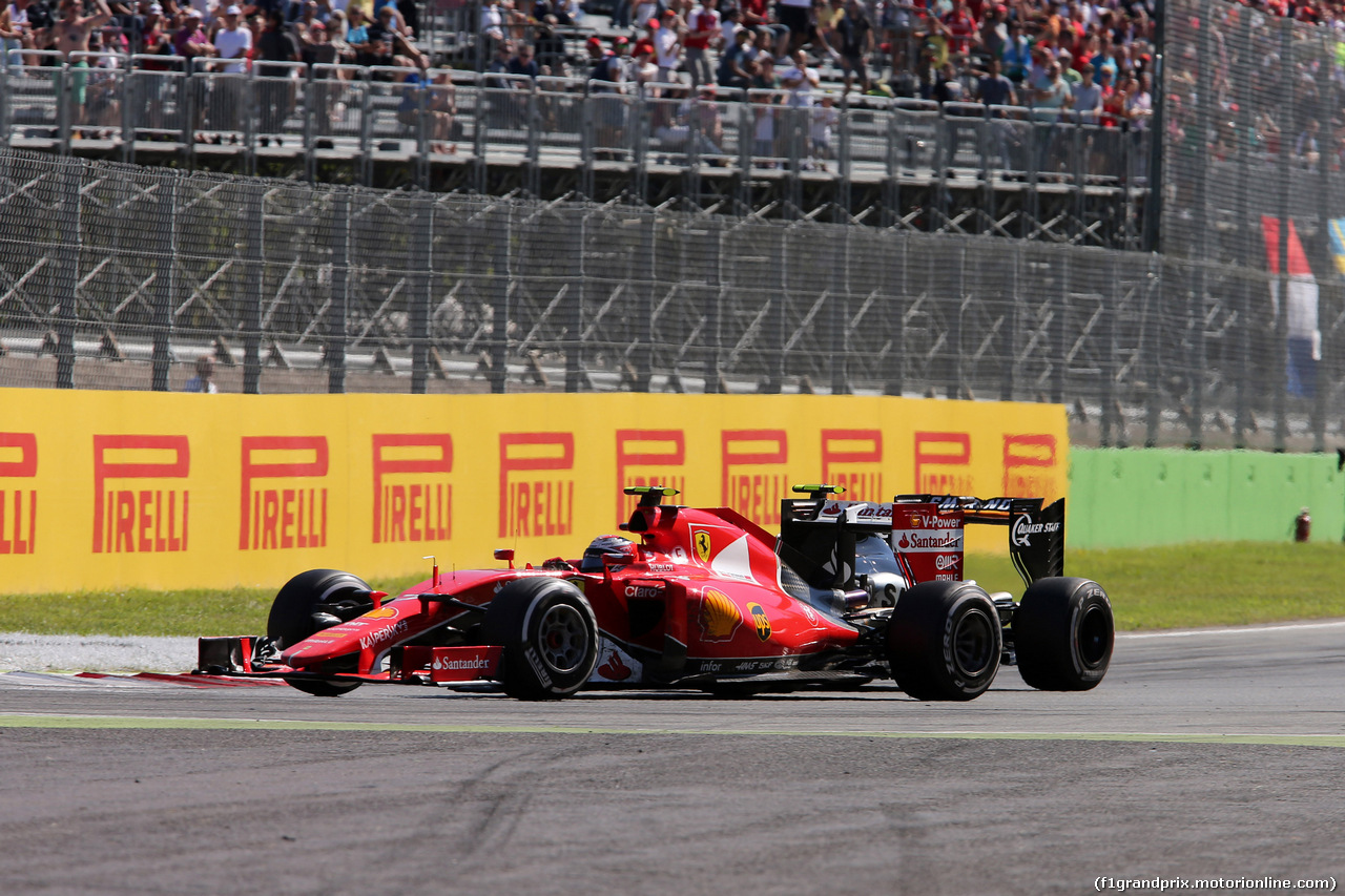 GP ITALIA, 06.09.2015 - Gara, Kimi Raikkonen (FIN) Ferrari SF15-T e Sergio Perez (MEX) Sahara Force India F1 VJM08
