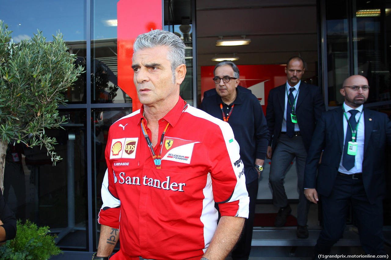 GP ITALIA, 05.09.2015 - Prove Libere 3, Maurizio Arrivabene (ITA) Ferrari Team Principal e Sergio Marchionne (ITA), Ferrari President e CEO of Fiat Chrysler Automobiles