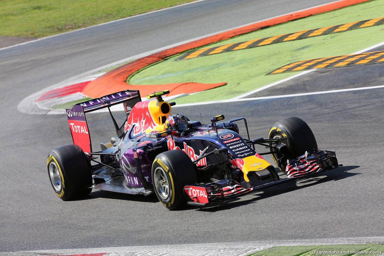 GP ITALIA, 05.09.2015 - Prove Libere 3, Daniil Kvyat (RUS) Red Bull Racing RB11