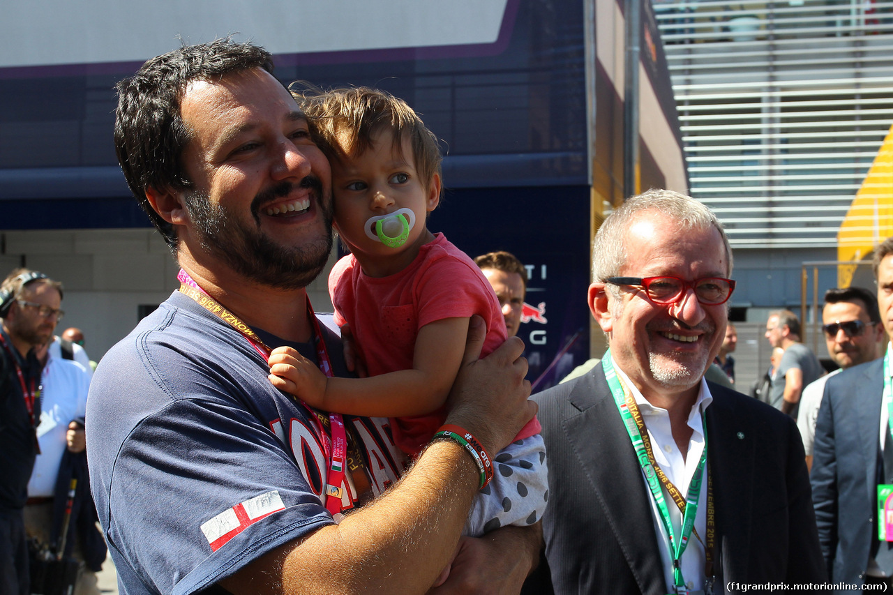 GP ITALIA, 05.09.2015 - Prove Libere 3, (L-R) Matteo Salvini (ITA) e Roberto Maroni (ITA), Presidente della Regione Lombardia
