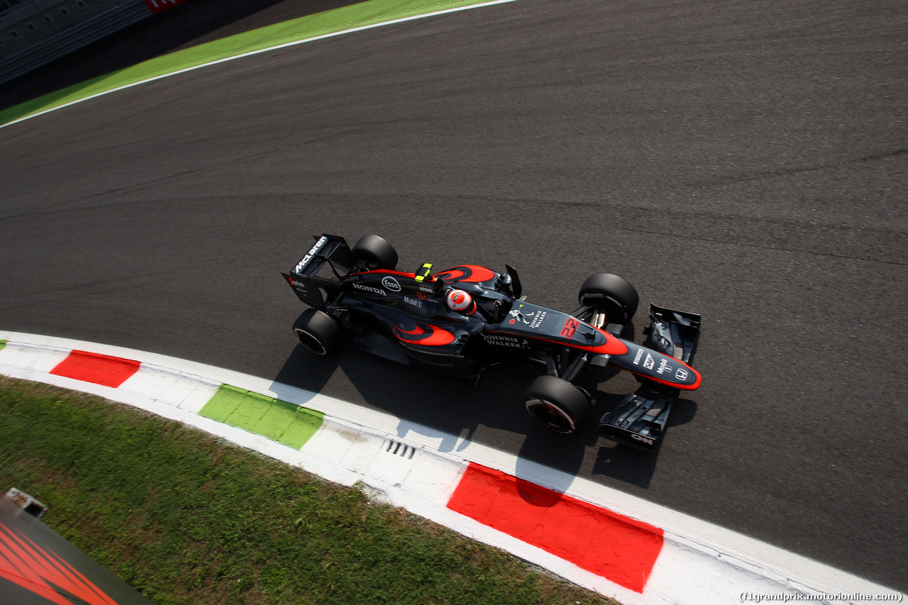 GP ITALIA, 04.09.2015 - Prove Libere 1, Jenson Button (GBR)  McLaren Honda MP4-30.