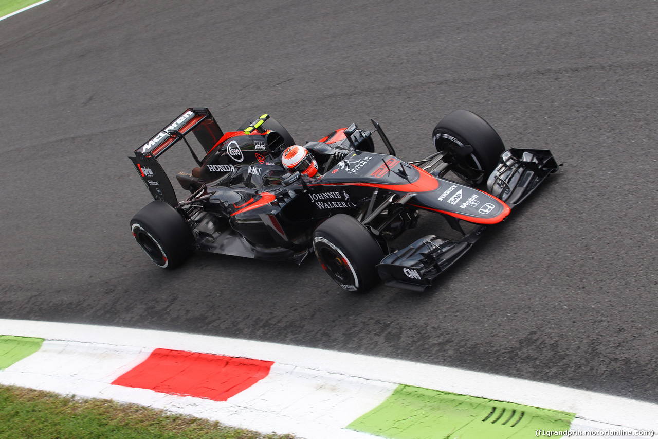 GP ITALIA, 04.09.2015 - Prove Libere 1, Jenson Button (GBR)  McLaren Honda MP4-30.