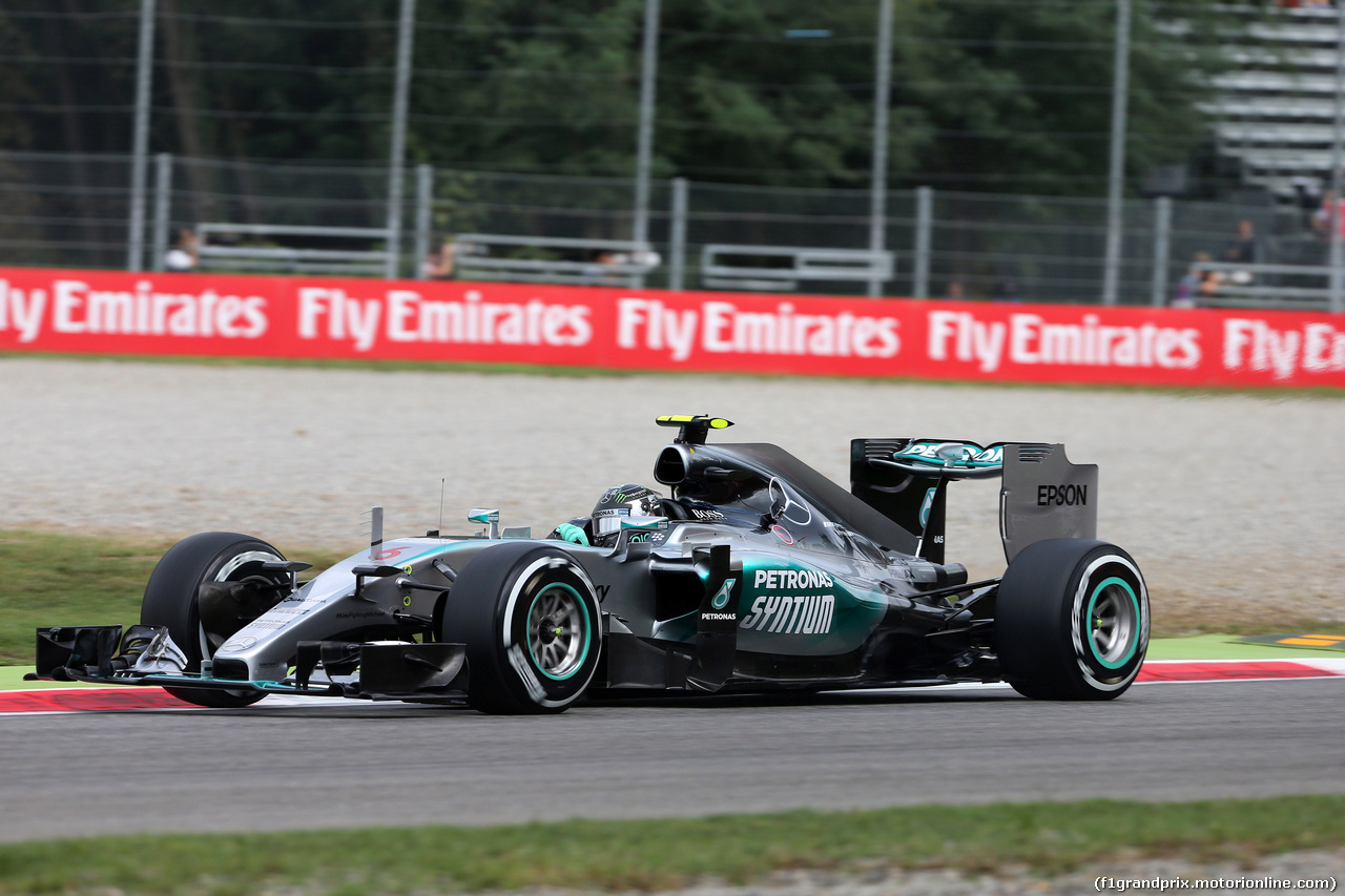 GP ITALIA, 04.09.2015 - Prove Libere 1, Nico Rosberg (GER) Mercedes AMG F1 W06