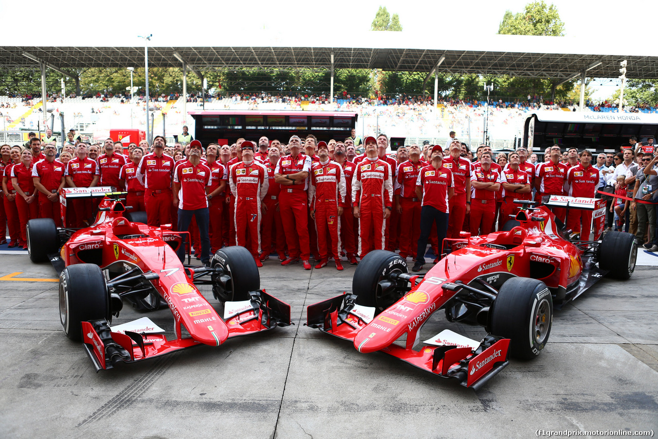 GP ITALIA, 04.09.2015 - Prove Libere 1, Ferrari family photo