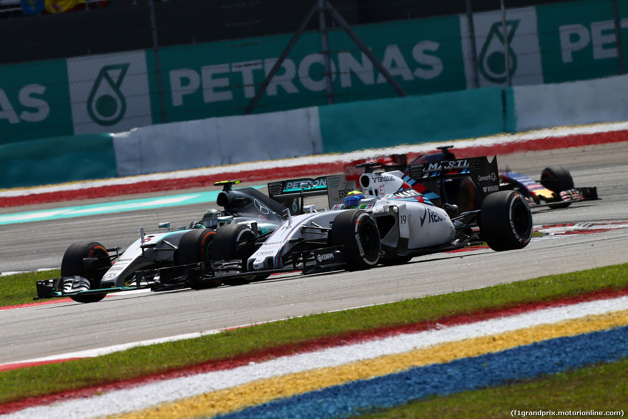GP MALESIA, 29.03.2015- Gara, Nico Rosberg (GER) Mercedes AMG F1 W06 e Felipe Massa (BRA) Williams F1 Team FW37