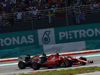 GP MALESIA, 29.03.2015- Gara, Sebastian Vettel (GER) Ferrari SF15-T e Nico Rosberg (GER) Mercedes AMG F1 W06