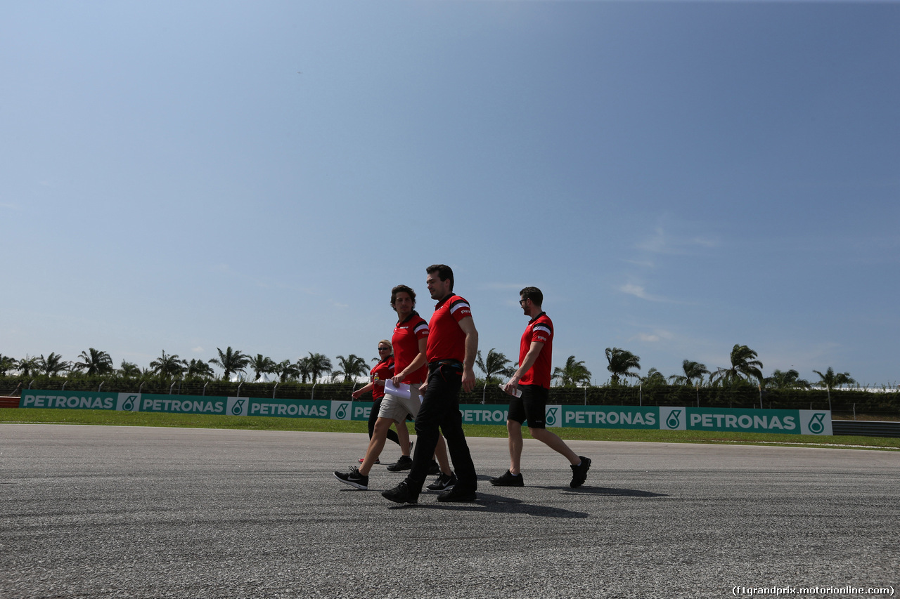 GP MALESIA, 26.03.2015 - Roberto Merhi (ESP) Manor Marussia F1 Team