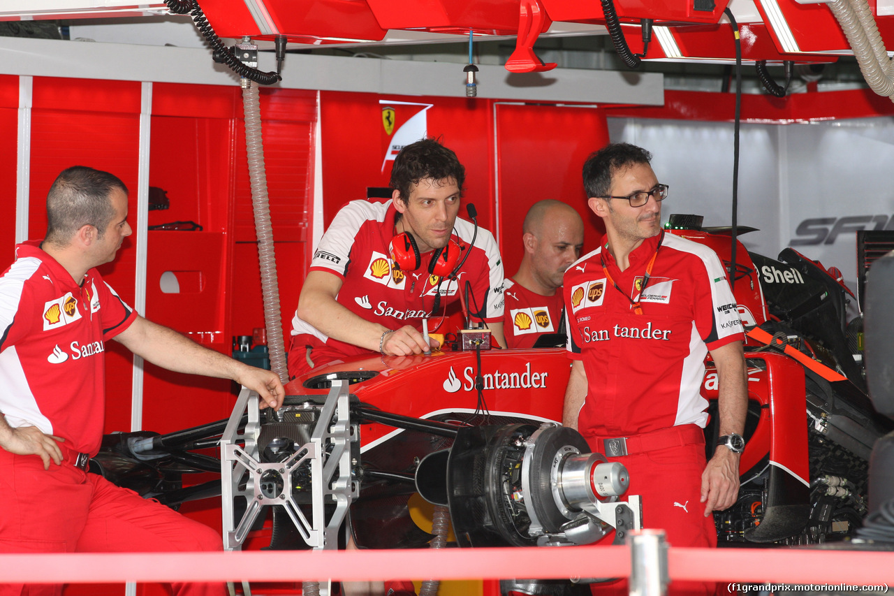 GP MALESIA, 26.03.2015 - Ferrari garage