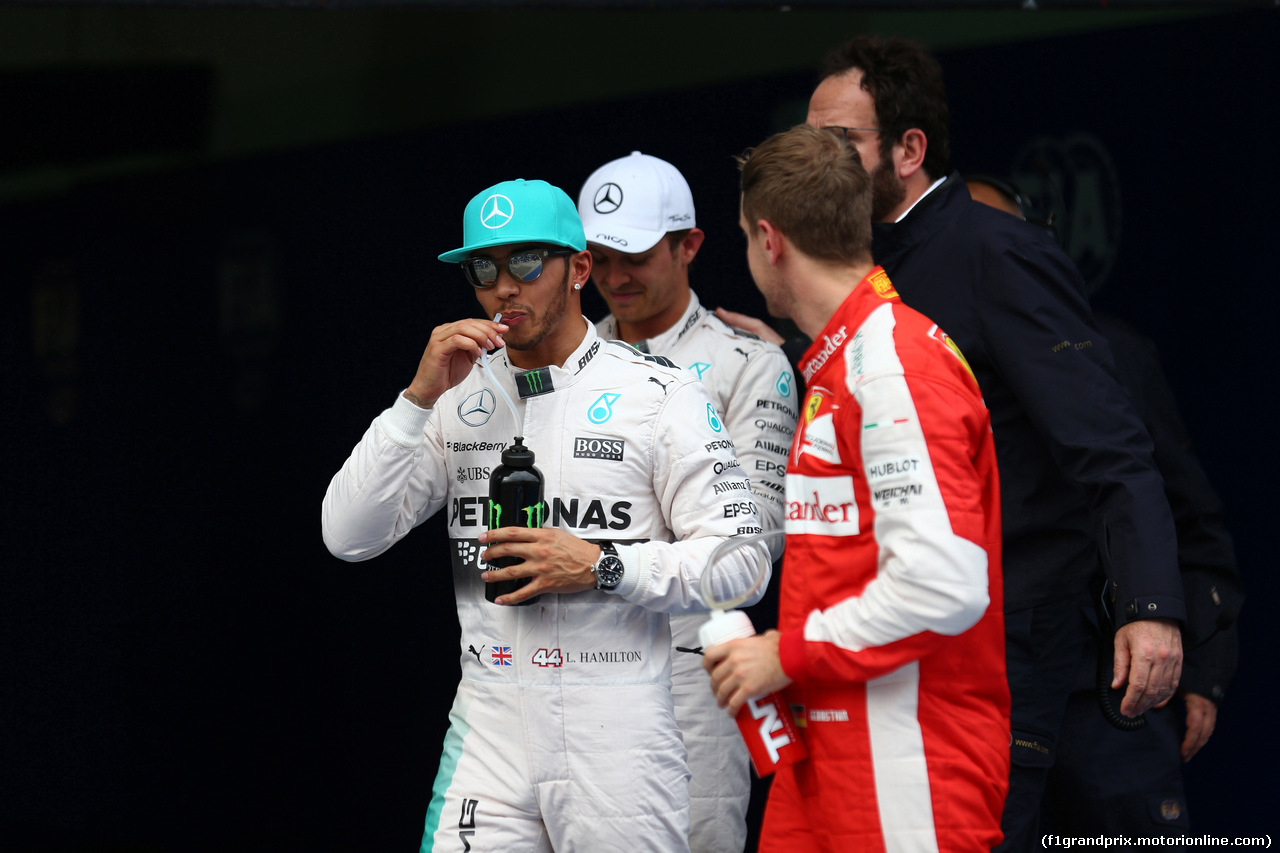 GP MALESIA, 28.03.2015 - Qualifiche, Lewis Hamilton (GBR) Mercedes AMG F1 W06 pole position, secondo Sebastian Vettel (GER) Ferrari SF15-T e terzo Sebastian Vettel (GER) Ferrari SF15-T