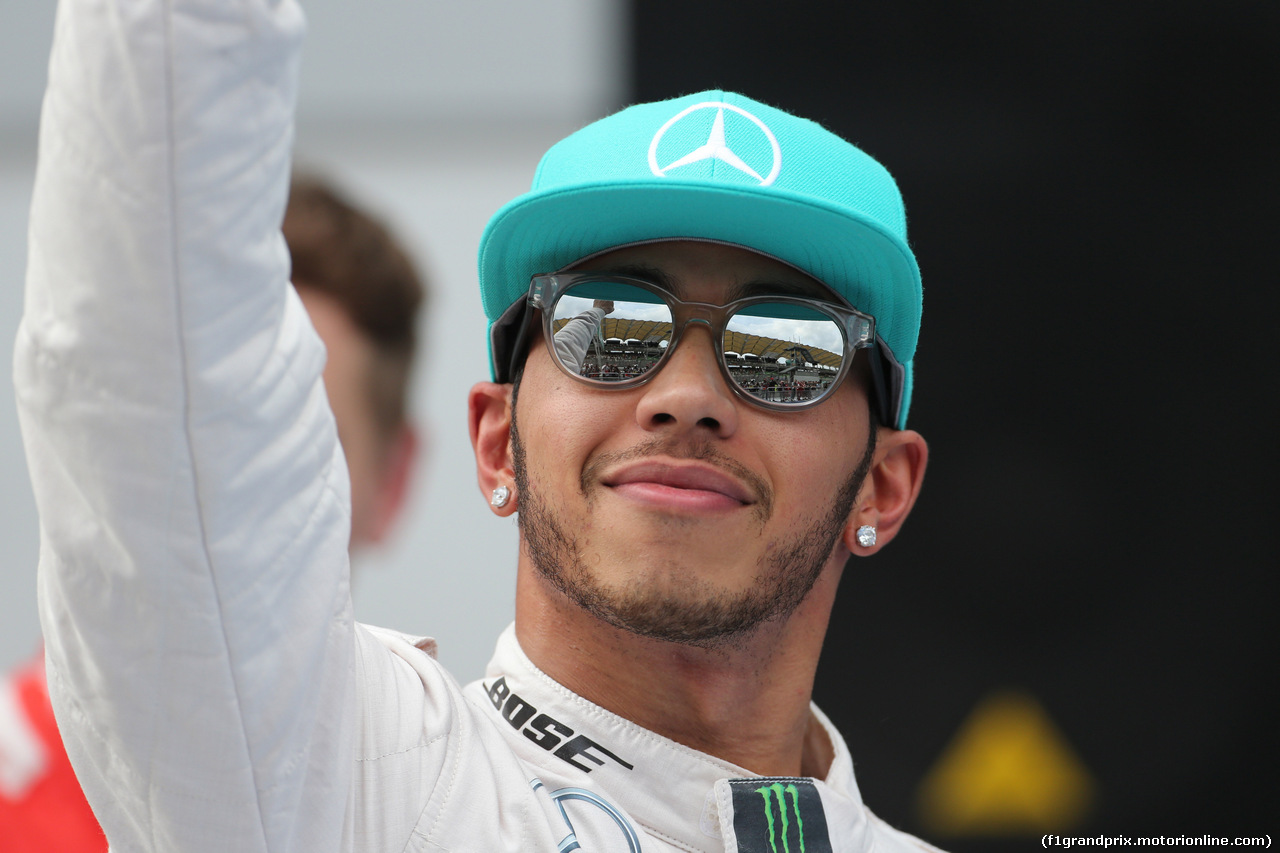 GP MALESIA, 28.03.2015 - Qualifiche, Lewis Hamilton (GBR) Mercedes AMG F1 W06 pole position