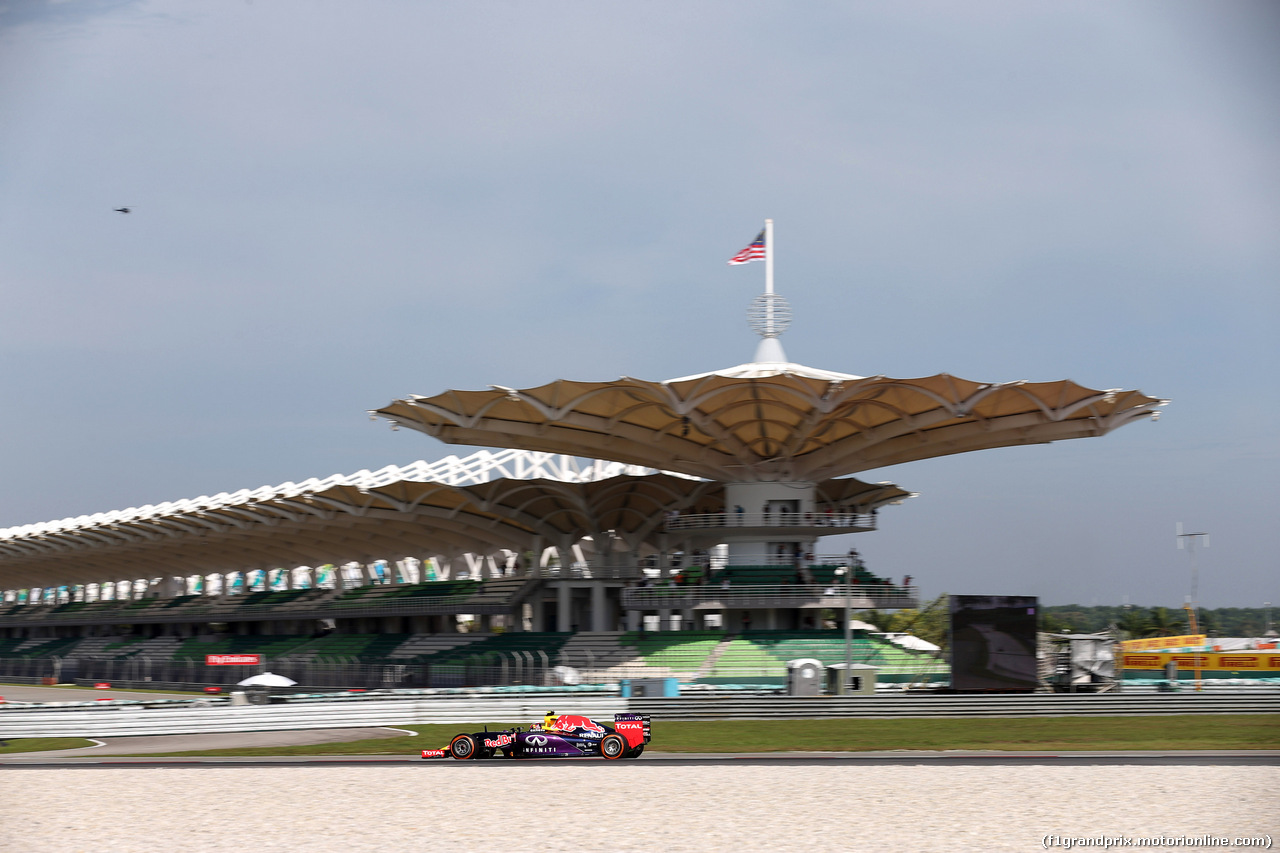 GP MALESIA, 27.03.2015 - Prove Libere 1, Daniel Ricciardo (AUS) Red Bull Racing RB11