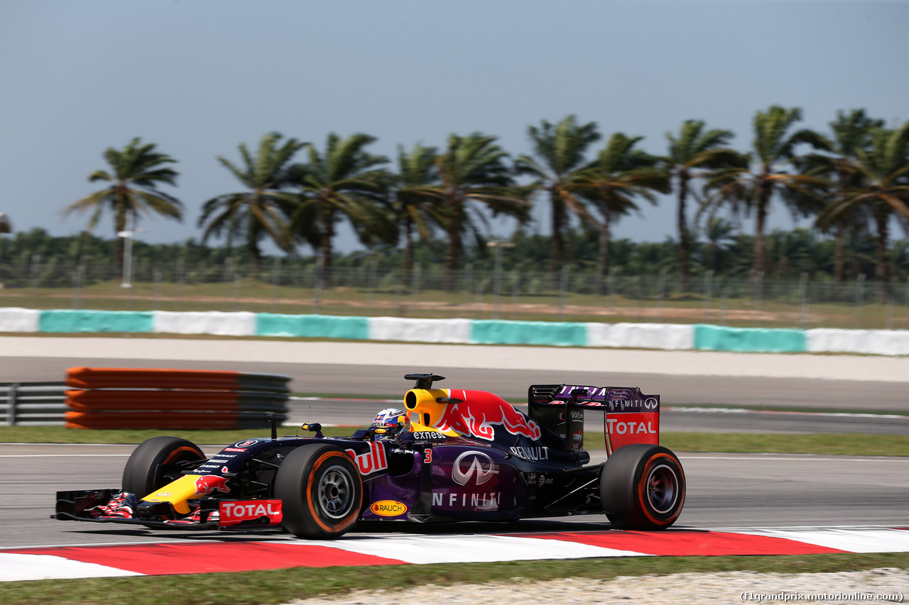 GP MALESIA, 27.03.2015 - Prove Libere 1, Daniel Ricciardo (AUS) Red Bull Racing RB11