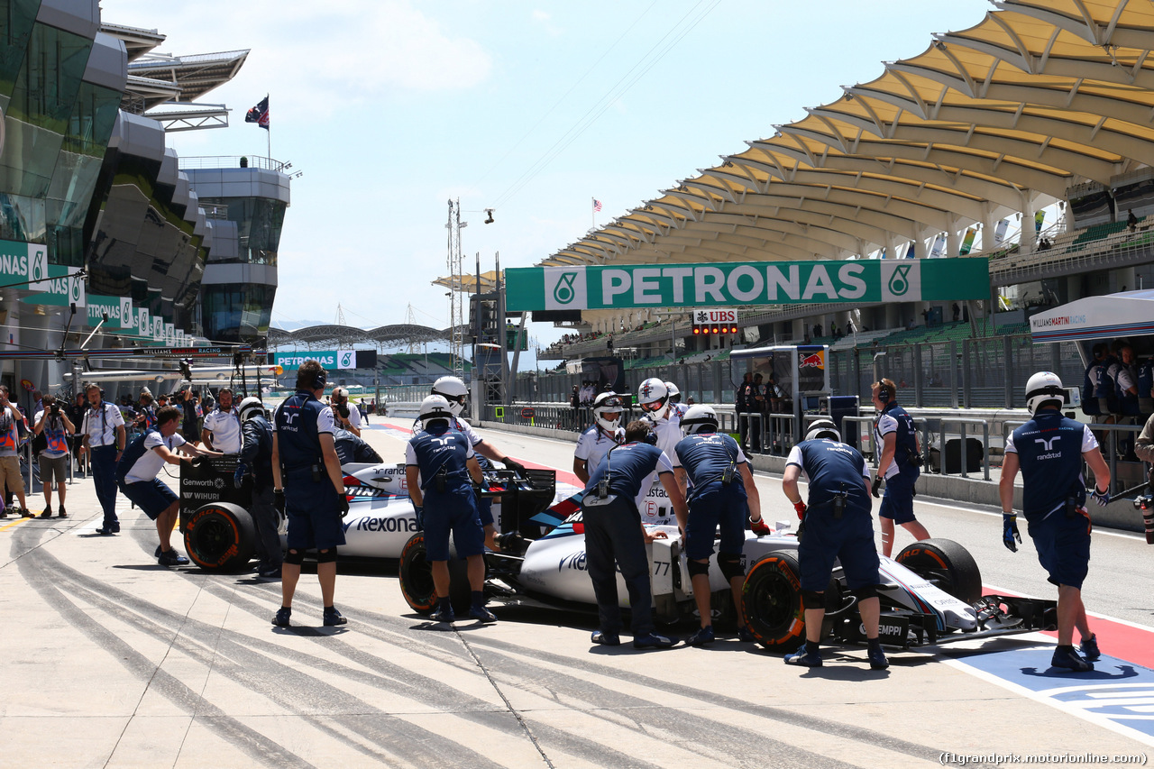 GP MALESIA, 27.03.2015 - Prove Libere 1, Felipe Massa (BRA) Williams F1 Team FW37 e Valtteri Bottas (FIN) Williams F1 Team FW37