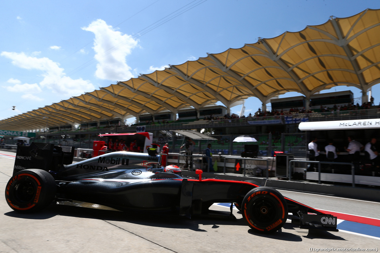GP MALESIA, 27.03.2015 - Prove Libere 1, Jenson Button (GBR)  McLaren Honda MP4-30.