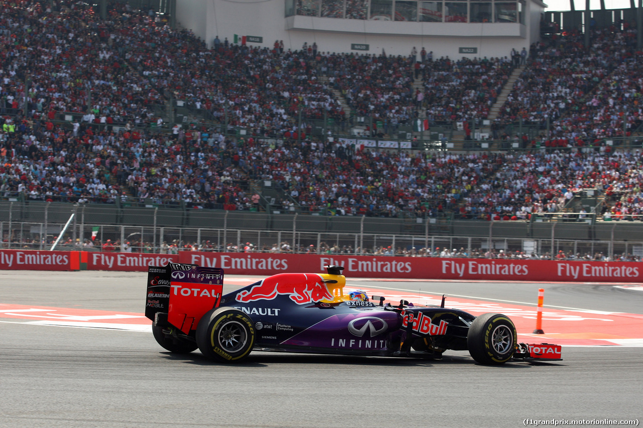 GP MESSICO, 01.11.2015 - Gara, Daniel Ricciardo (AUS) Red Bull Racing RB11