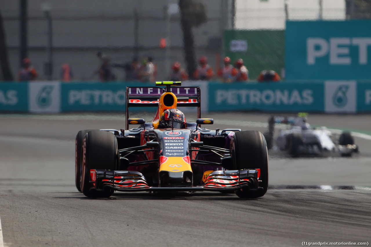 GP MESSICO, 01.11.2015 - Gara, Daniil Kvyat (RUS) Red Bull Racing RB11