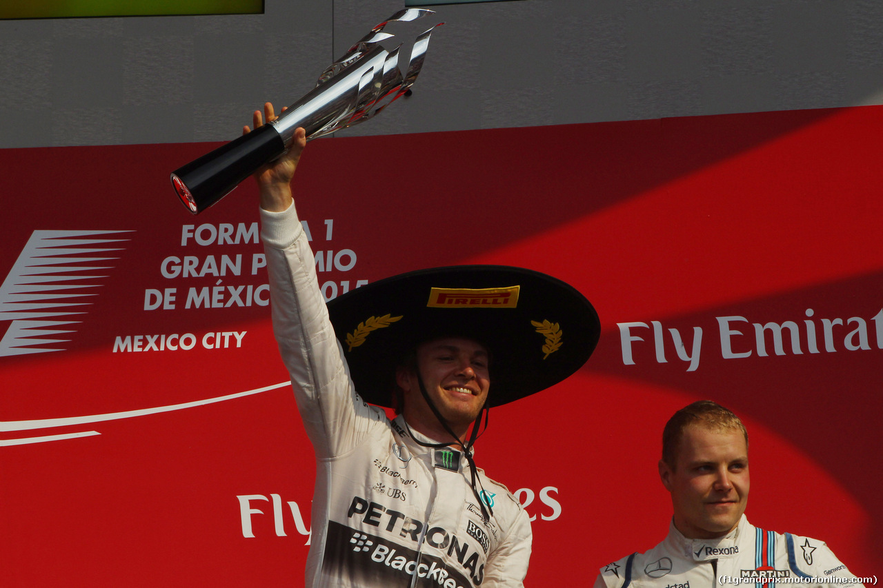 GP MESSICO, 01.11.2015 - Gara, Nico Rosberg (GER) Mercedes AMG F1 W06 vincitore e terzo Valtteri Bottas (FIN) Williams F1 Team FW37