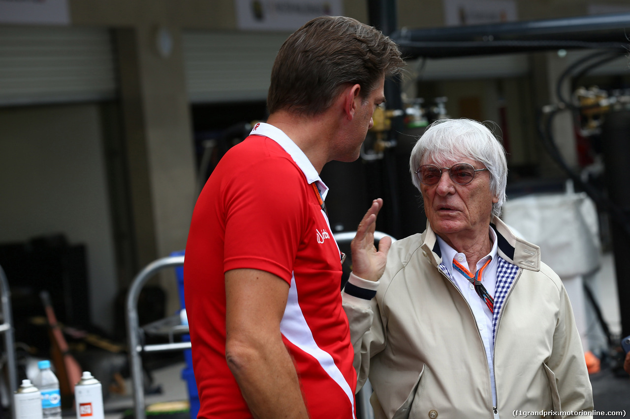 GP MESSICO, 29.10.2015 - Graeme Lowdon (GBR) President of Marussia Virgin Racing e Bernie Ecclestone (GBR), President e CEO of FOM