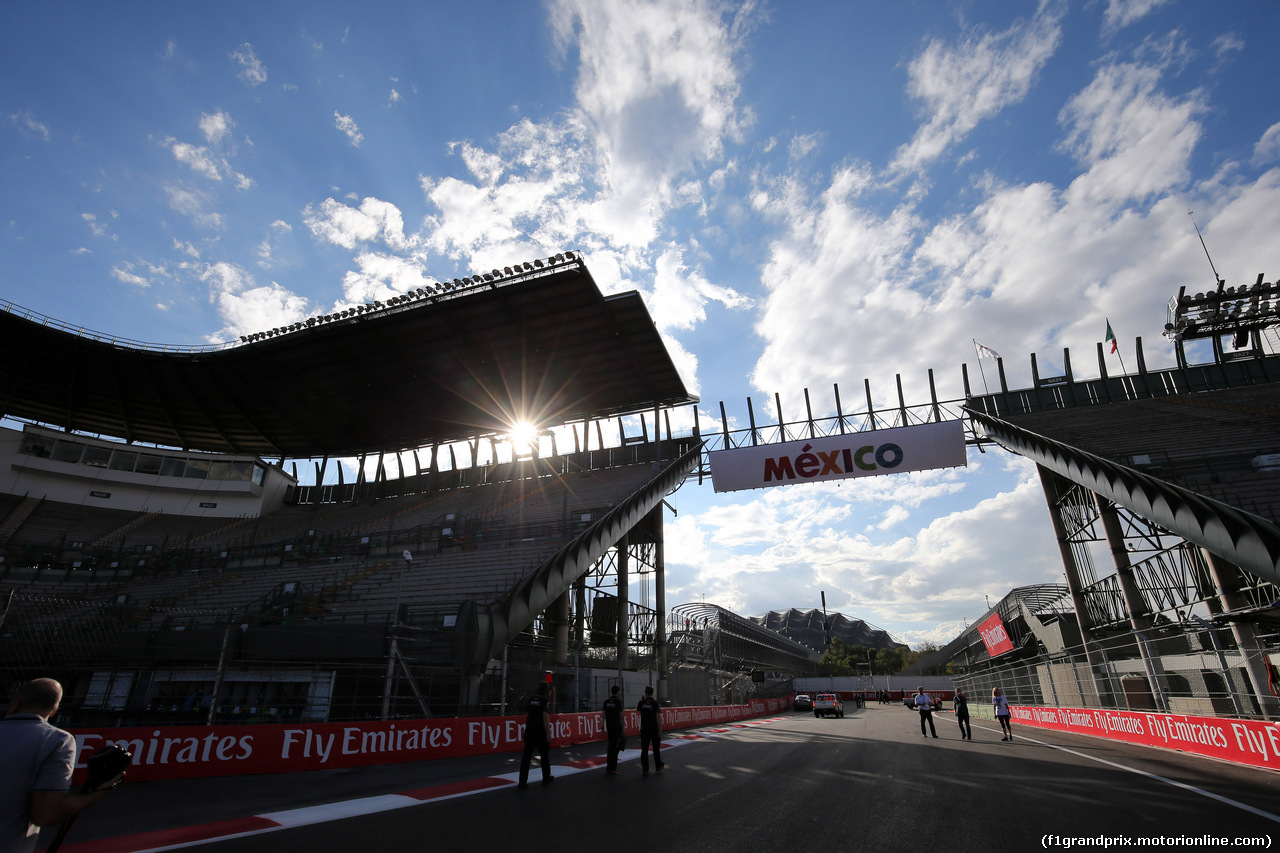 GP MESSICO, 29.10.2015 - The stadium section.