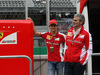 GP MESSICO, 29.10.2015 - Esteban Gutierrez (MEX) Ferrari Test e Reserve Driver e aMaurizio Arrivabene (ITA) Ferrari Team Principal