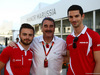 GP MESSICO, 29.10.2015 - (L-R) William Stevens (GBR) Manor Marussia F1 Team, Nigel Mansell (GBR) e Alexander Rossi (USA) Manor Marussia F1 Team