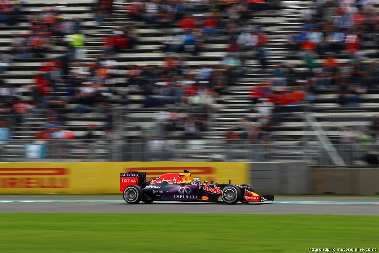 GP MESSICO, 31.10.2015- Prove Libere 3, Daniel Ricciardo (AUS) Red Bull Racing RB11