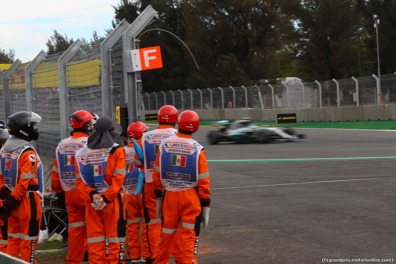 GP MESSICO, 31.10.2015- Prove Libere 3, Nico Rosberg (GER) Mercedes AMG F1 W06