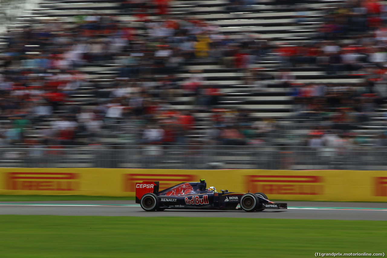 GP MESSICO, 31.10.2015- Prove Libere 3, Carlos Sainz Jr (ESP) Scuderia Toro Rosso STR10