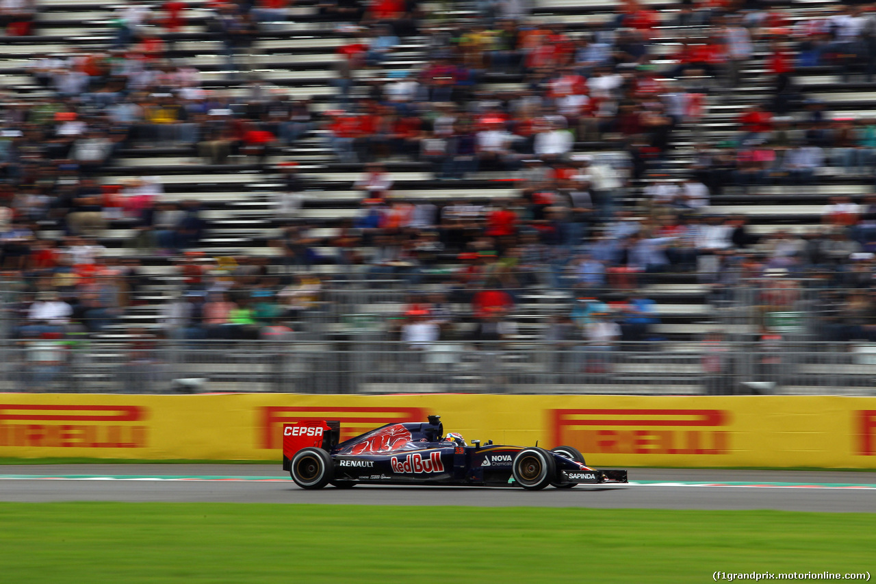 GP MESSICO, 31.10.2015- Prove Libere 3, Max Verstappen (NED) Scuderia Toro Rosso STR10