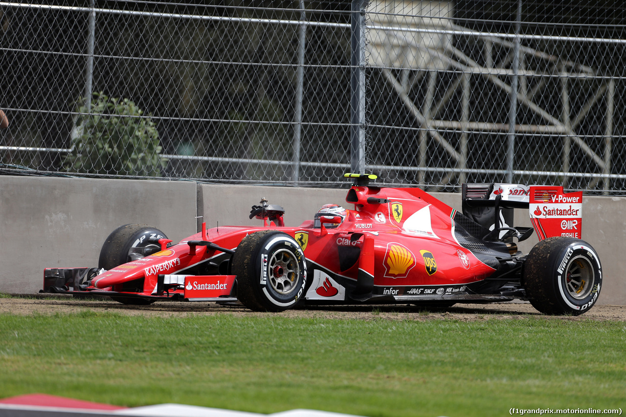 GP MESSICO, 31.10.2015- Prove Libere 3, Kimi Raikkonen (FIN) Ferrari SF15-T retires from the practice.