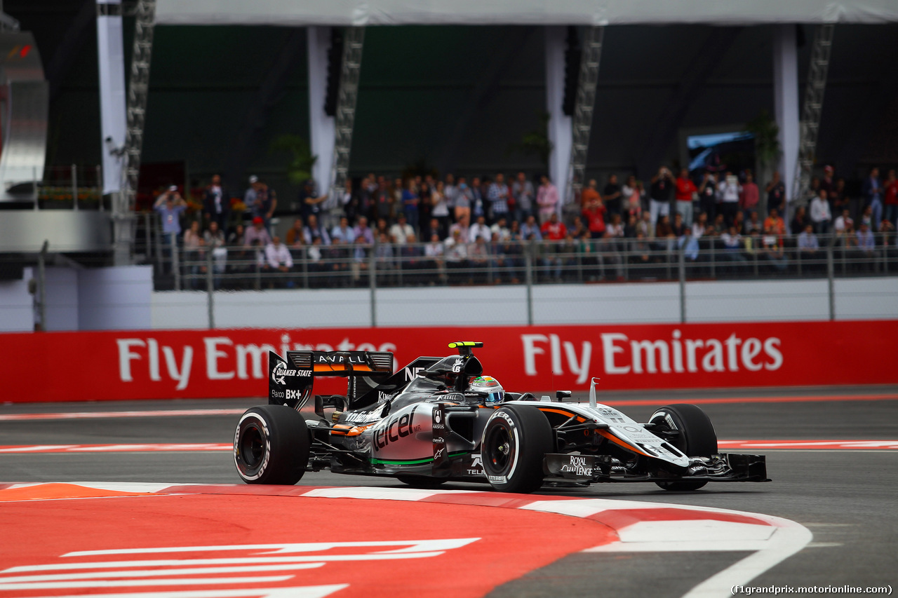 GP MESSICO, 31.10.2015- Qualifiche, Sergio Perez (MEX) Sahara Force India F1 VJM08