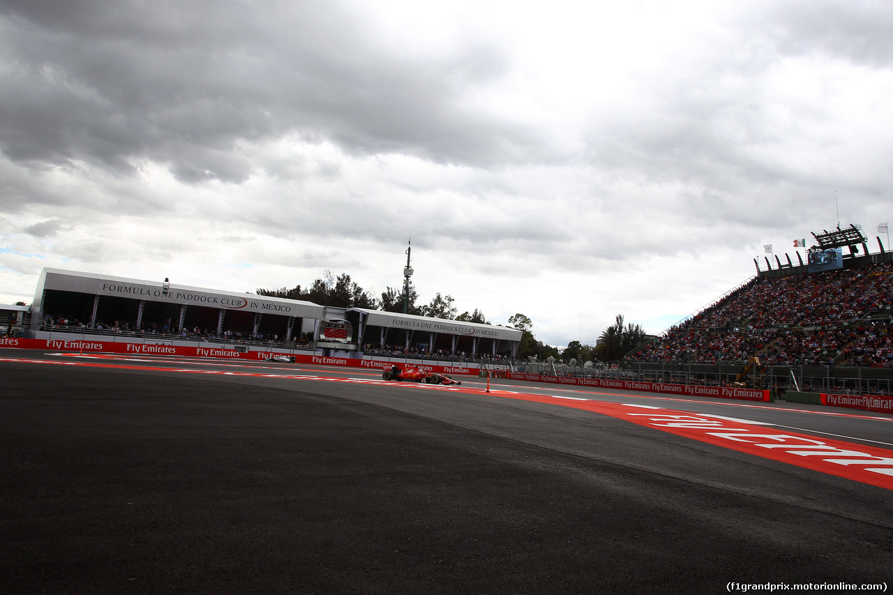 GP MESSICO, 31.10.2015- Qualifiche, Sebastian Vettel (GER) Ferrari SF15-T