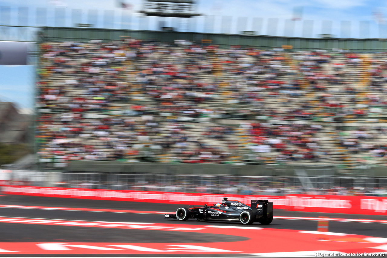 GP MESSICO, 30.10.2015 - Prove Libere 1, Fernando Alonso (ESP) McLaren Honda MP4-30