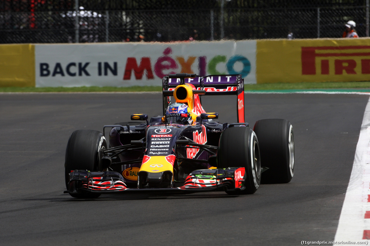 GP MESSICO, 30.10.2015 - Prove Libere 1, Daniel Ricciardo (AUS) Red Bull Racing RB11