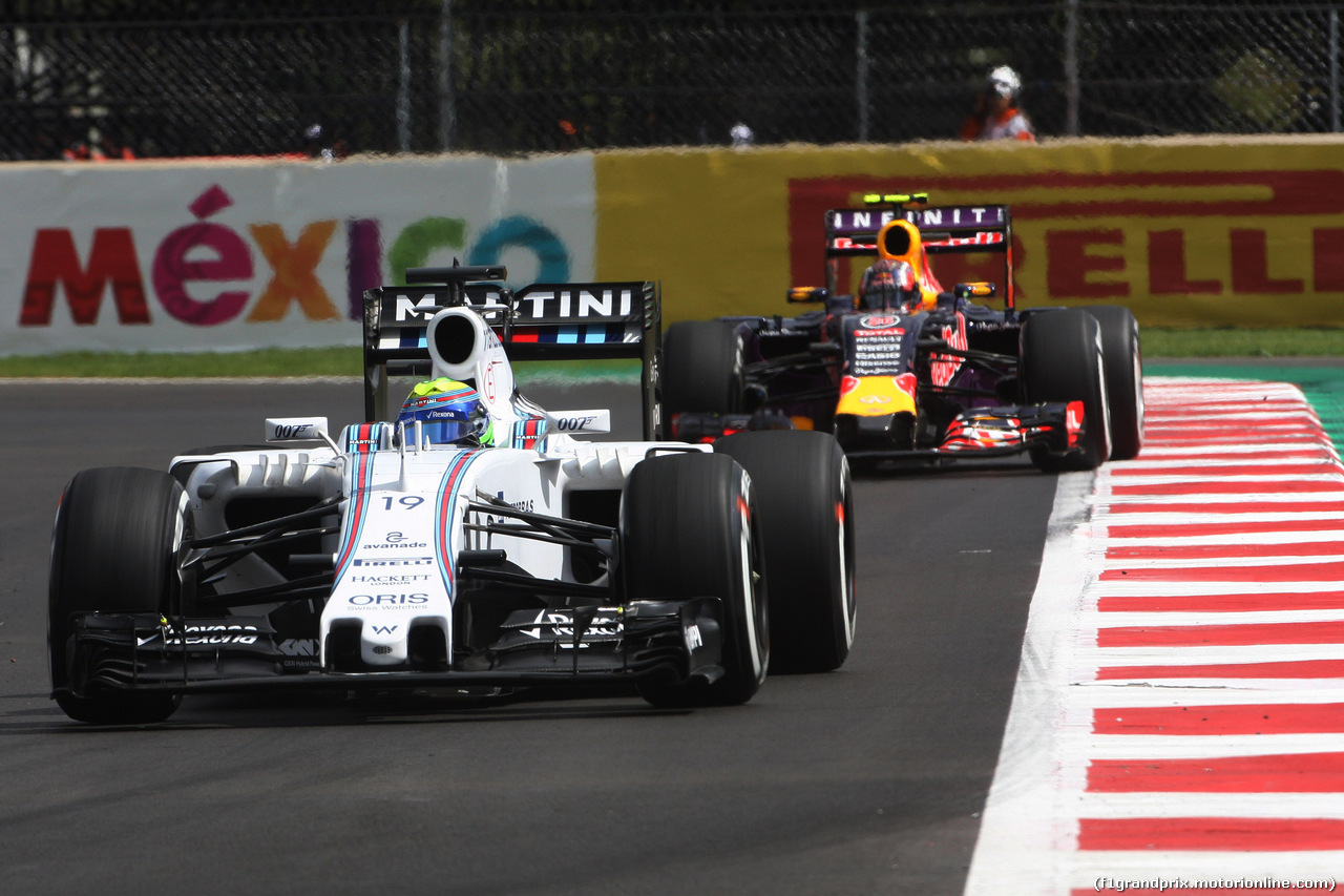 GP MESSICO, 30.10.2015 - Prove Libere 1, Felipe Massa (BRA) Williams F1 Team FW37 e Daniil Kvyat (RUS) Red Bull Racing RB11