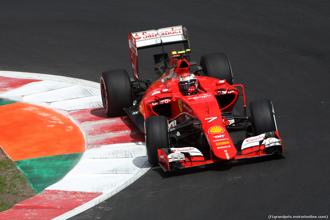 GP MESSICO, 30.10.2015 - Prove Libere 1, Kimi Raikkonen (FIN) Ferrari SF15-T