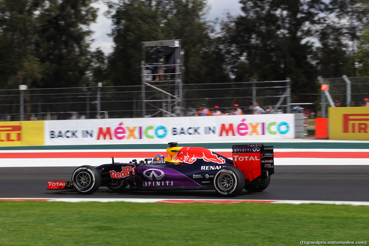 GP MESSICO, 30.10.2015 - Prove Libere 1, Daniel Ricciardo (AUS) Red Bull Racing RB11