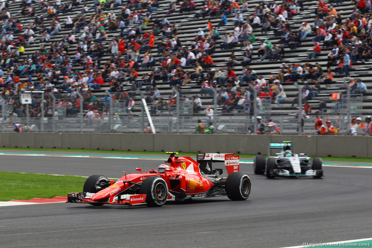 GP MESSICO, 30.10.2015 - Prove Libere 1, Kimi Raikkonen (FIN) Ferrari SF15-T e Lewis Hamilton (GBR) Mercedes AMG F1 W06