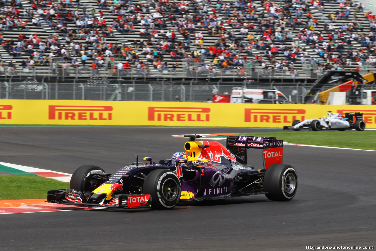 GP MESSICO, 30.10.2015 - Prove Libere 1, Daniel Ricciardo (AUS) Red Bull Racing RB11
