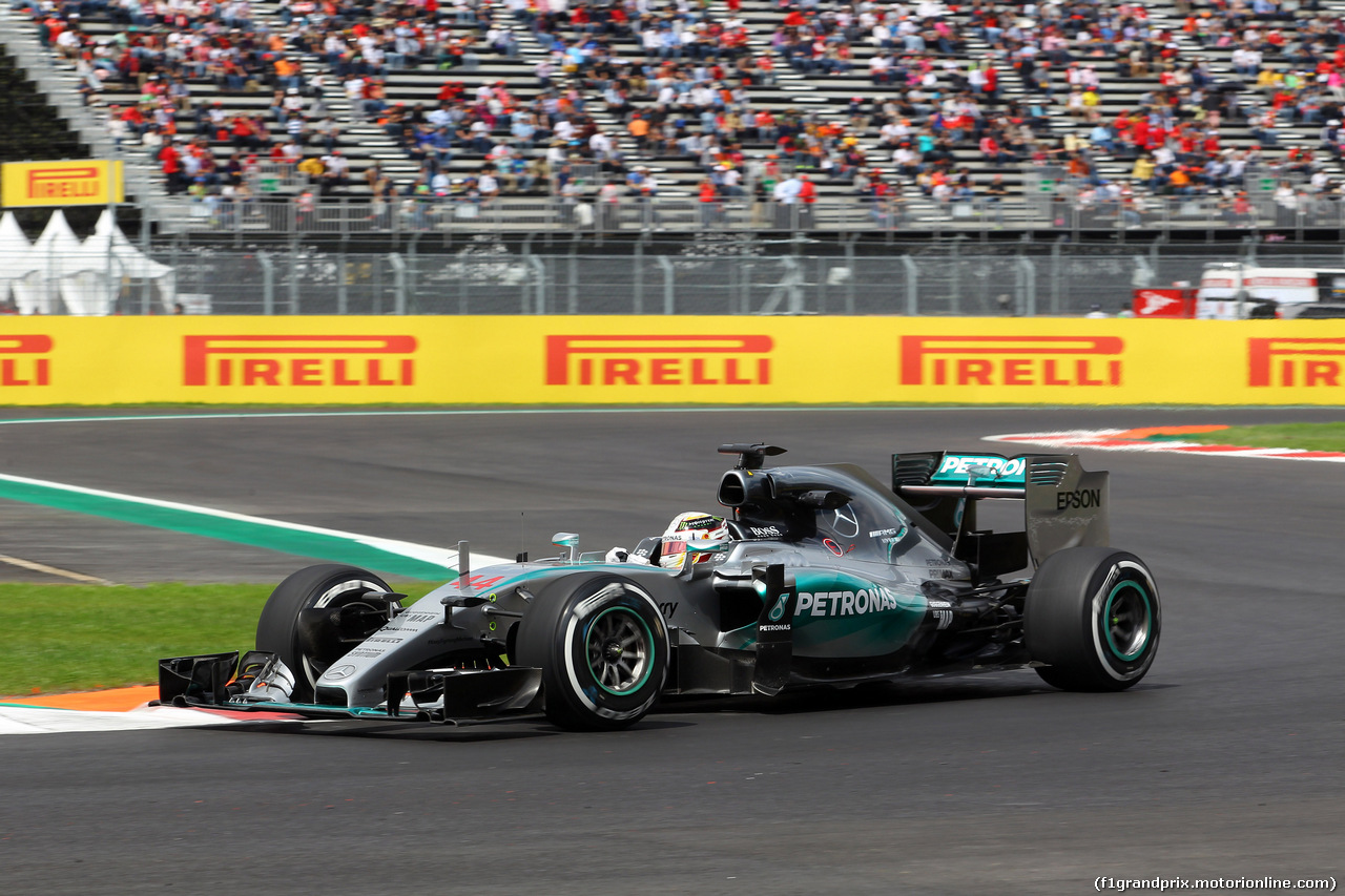 GP MESSICO, 30.10.2015 - Prove Libere 1, Lewis Hamilton (GBR) Mercedes AMG F1 W06
