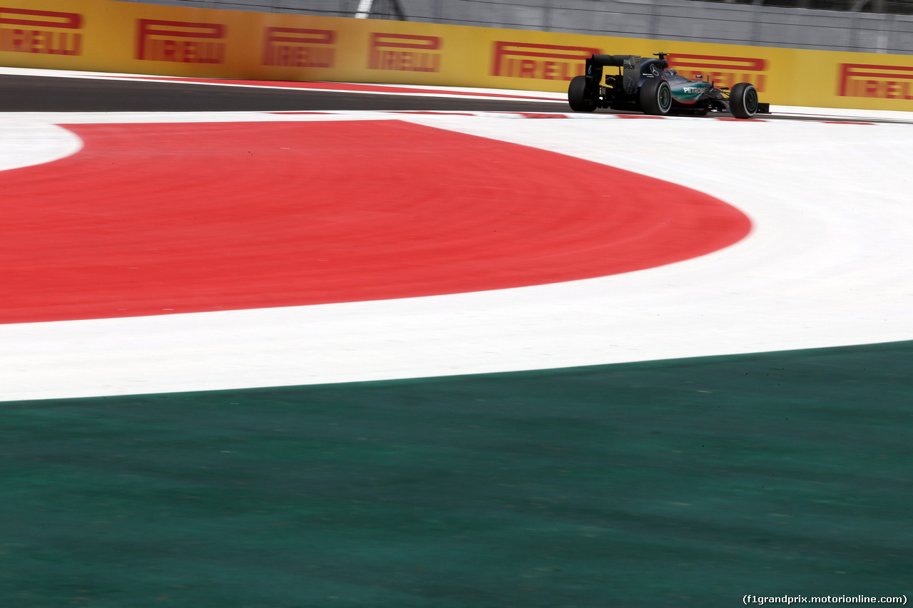 GP MESSICO, 30.10.2015 - Prove Libere 1, Nico Rosberg (GER) Mercedes AMG F1 W06