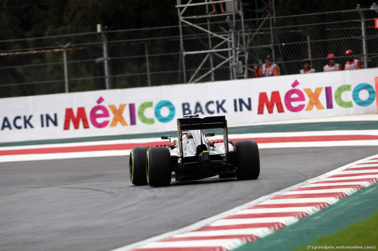 GP MESSICO, 30.10.2015 - Prove Libere 2, Fernando Alonso (ESP) McLaren Honda MP4-30