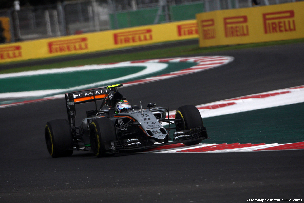 GP MESSICO, 30.10.2015 - Prove Libere 2, Sergio Perez (MEX) Sahara Force India F1 VJM08