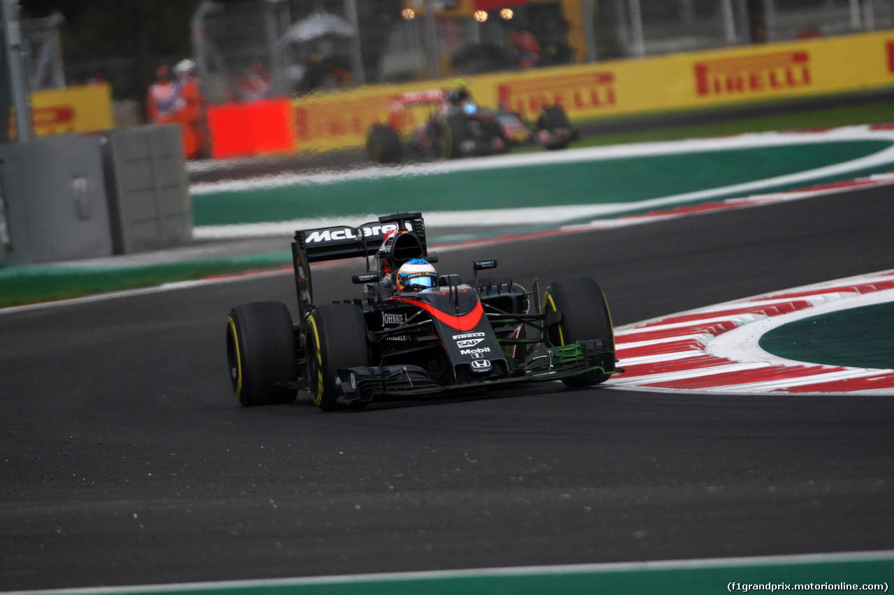 GP MESSICO, 30.10.2015 - Prove Libere 2, Fernando Alonso (ESP) McLaren Honda MP4-30