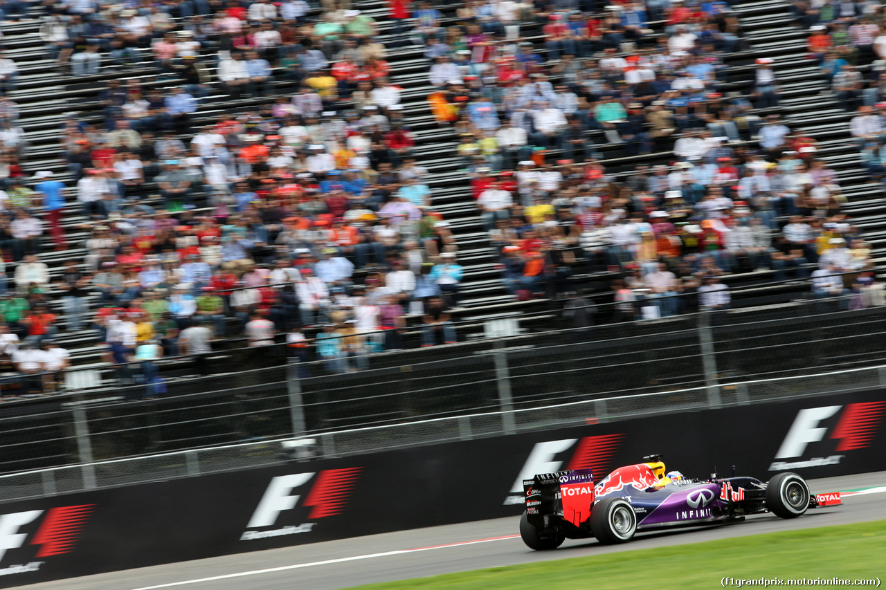 GP MESSICO, 30.10.2015 - Prove Libere 2, Daniel Ricciardo (AUS) Red Bull Racing RB11