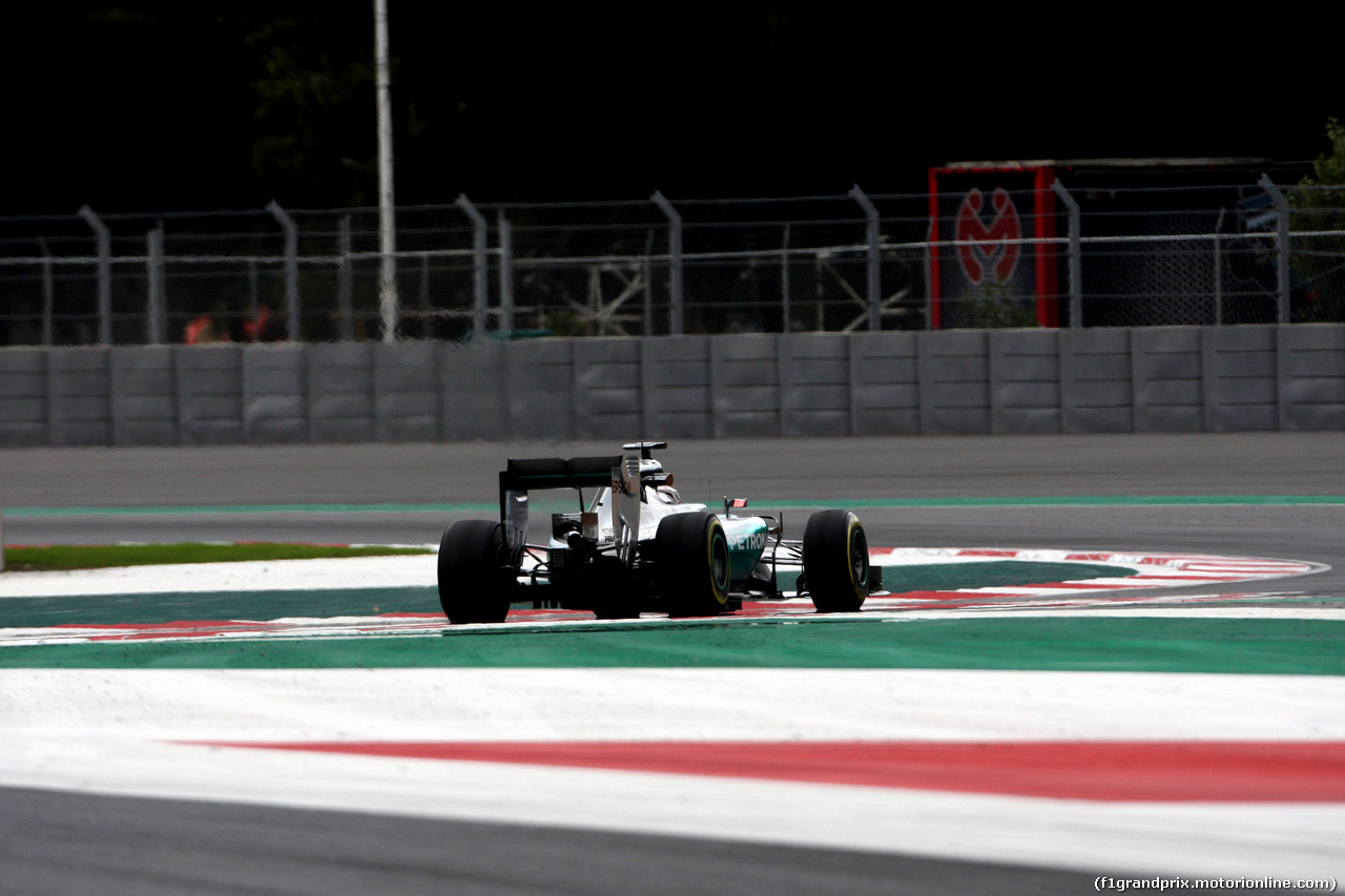GP MESSICO, 30.10.2015 - Prove Libere 2, Lewis Hamilton (GBR) Mercedes AMG F1 W06