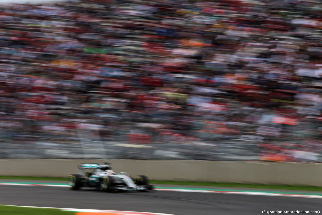 GP MESSICO, 30.10.2015 - Prove Libere 2, Lewis Hamilton (GBR) Mercedes AMG F1 W06