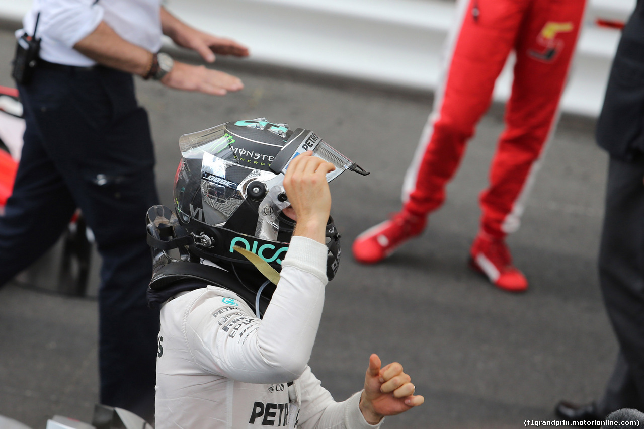 GP MONACO, 24.05.2015- Festeggiamenti in parc fermee winner Nico Rosberg (GER) Mercedes AMG F1 W06